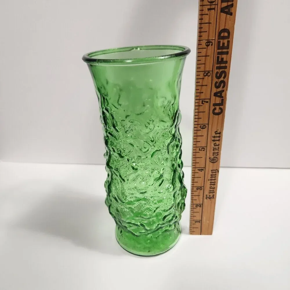 Vintage E. O.  Brody Co. Cleveland Ohio Green Crinkle Glass Vase 8.5